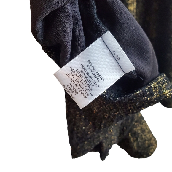 NWT Leith Black and Gold Metallic Sursplice Romper Elastic Waist Size Large - Picture 8 of 8